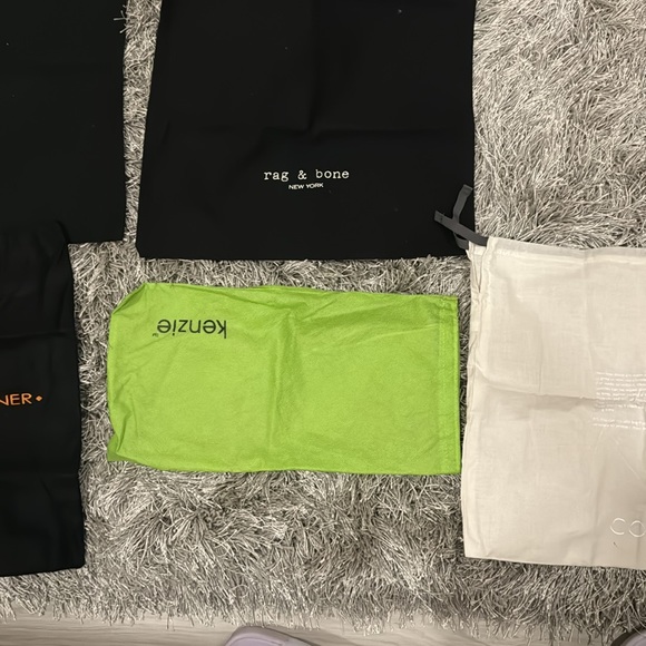 Bundle of empty shoes dust bags - Picture 5 of 6